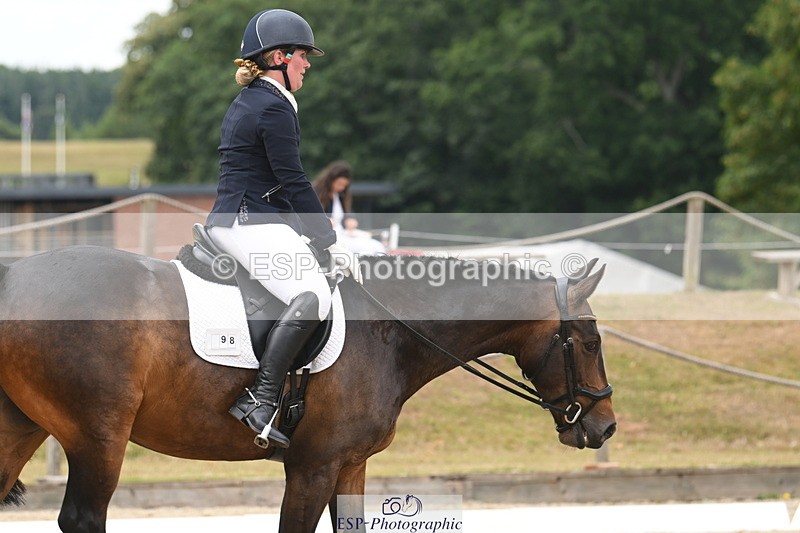 250720A-121634-10215 - 098-Becky.Littleton-Optical.Illusion