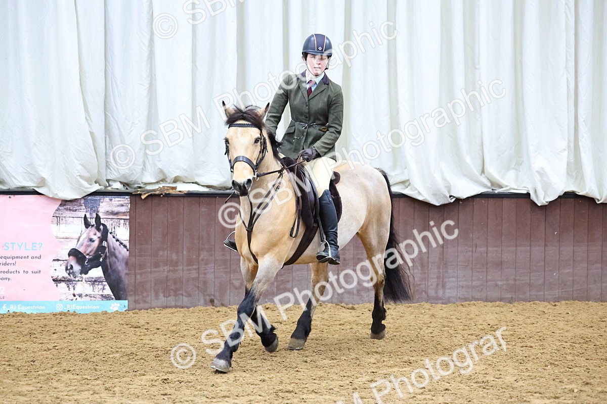 SBM_005012 - Class 41 - Not exceeding 143cms