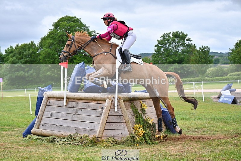 250524A-133421-10944 - B-370-Emma.Hyslop-Webb-KBS.TIME.TRAVEL