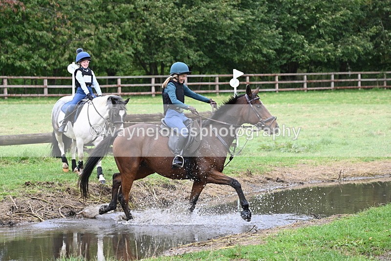 WJ6_2989 - Time at Photographer 11:01 to 11:20