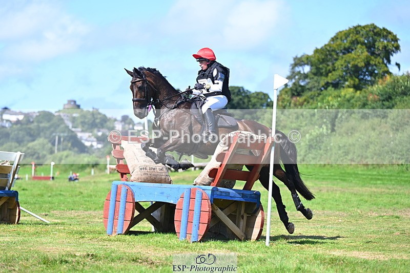 240811A-110518-01826 - 009-