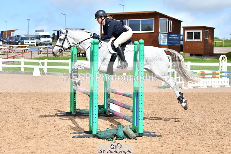 230819A-145518-00905 - Cls 31 85cm Amateur Qualifier