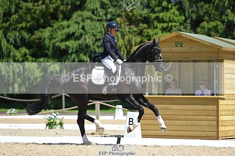 230526-135957-06875 - 480-FLOW_7-Mollie_Summerland-DR