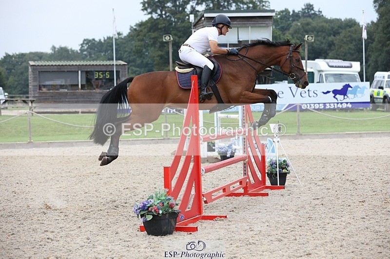 230908-183902-03852 - Cls 9 Snr Newcomers & 1.10m Open