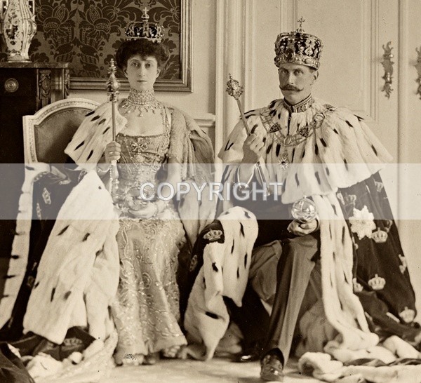 (N-1)   Coronation- King Haakon VII - Norwegian Royals