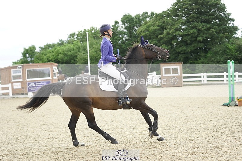 230728A-150748-02612 - Cls 11 1.05m Amateur Quali
