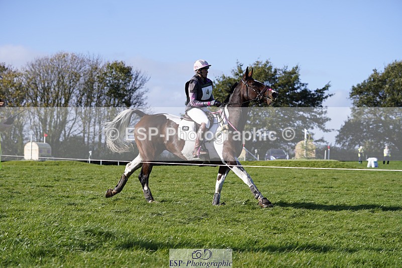 241025-104808-06145 - 004-Claire.Deuten-FOXRIDGE.HIGH.JINX