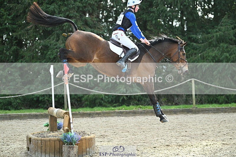 250309A-141903-01672 - Cls 03 90cm 13.50 to CW