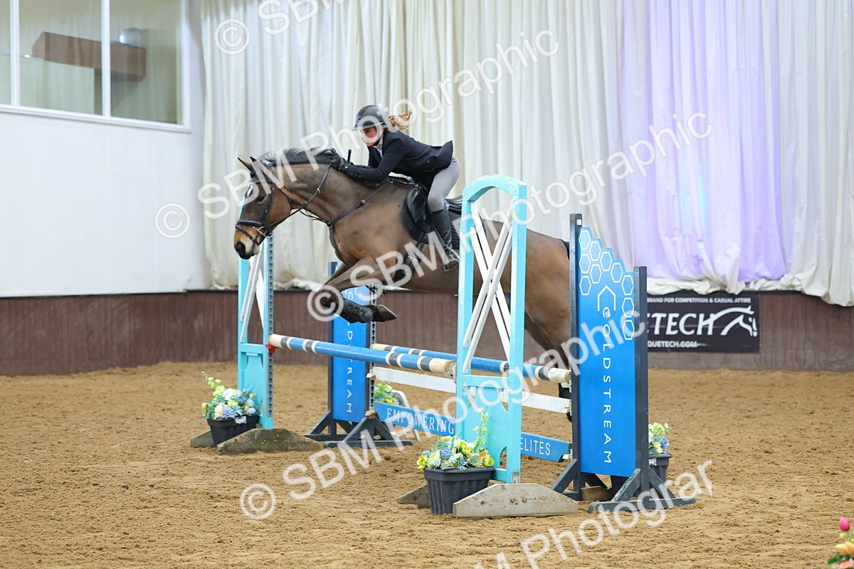 SBM_010172 - Class 21 - Nupafeed Supplements Senior Discovery/ 1m Open - First Round (1.00m)