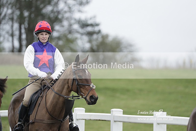 PtP 260323 0154 - New Forest Hounds Point-to-Point Larkhill 26/03/23