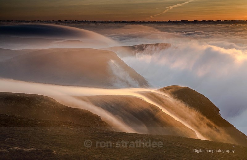Fog rolls over the Carnanes - Land of Man