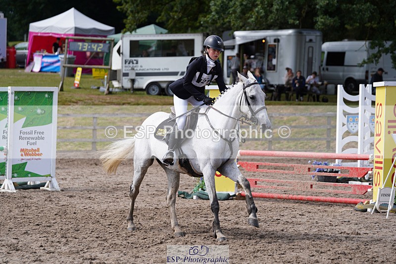 240824X-130652-27520 - 80cm Round 1 13.00 to 14.00