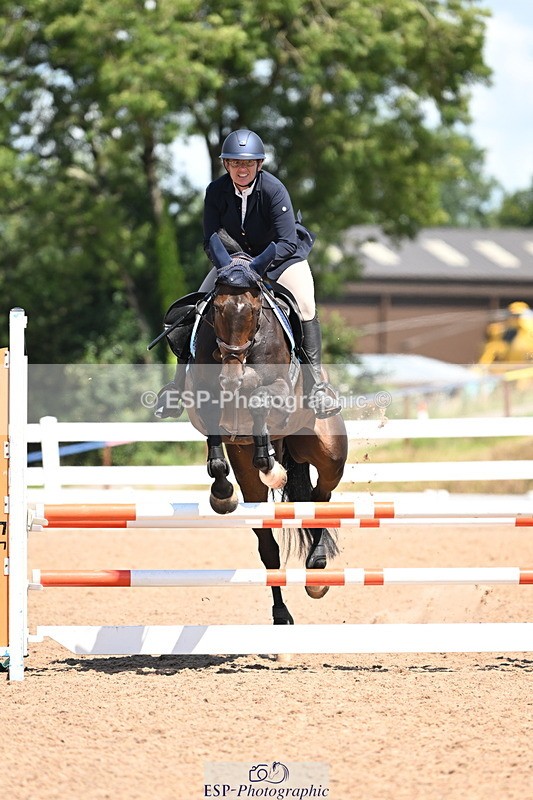 240728A-123057-08537 - Cls 32 85cm Amateur Qualifier