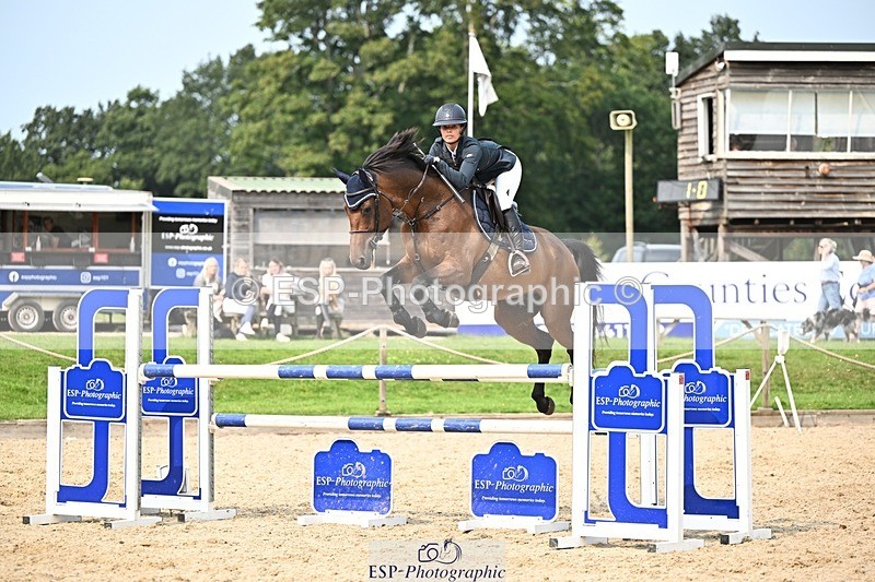 240818-153129-05243 - Cls 12A Snr Foxhunter & 1.20m Open