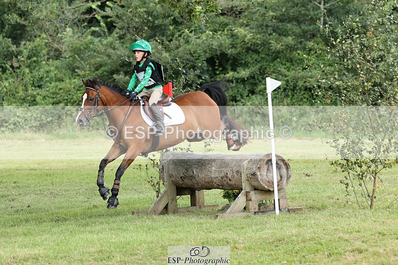 240825X-102616-31590 - 70cm XC 10.00 to 11.00