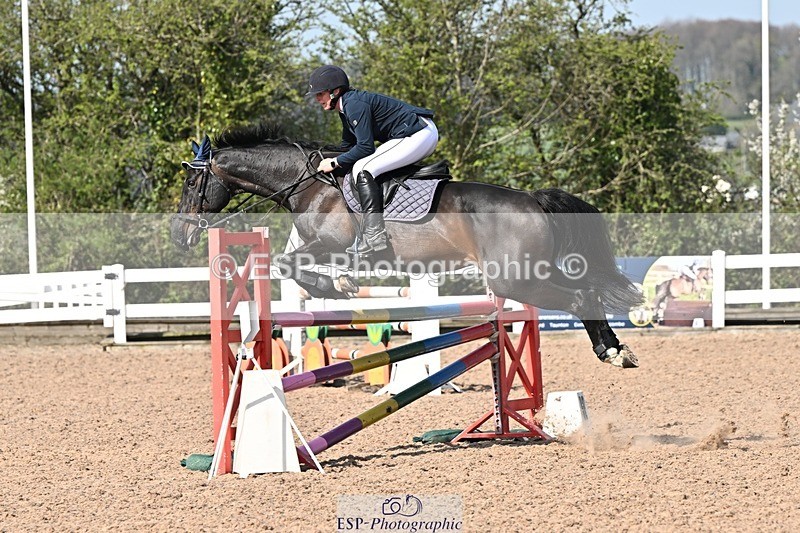 250409-105905-00254 - Snr Disc & 1.00m Open