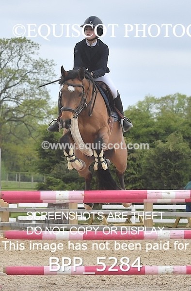 BPP_5284 - CLASS 27 SUN Senior Newcomers/ 1.10m Open