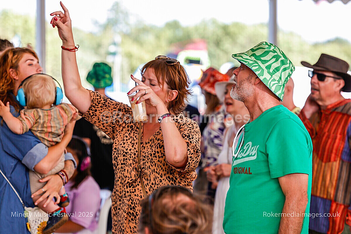 _MGL7379 - MINETY 2025