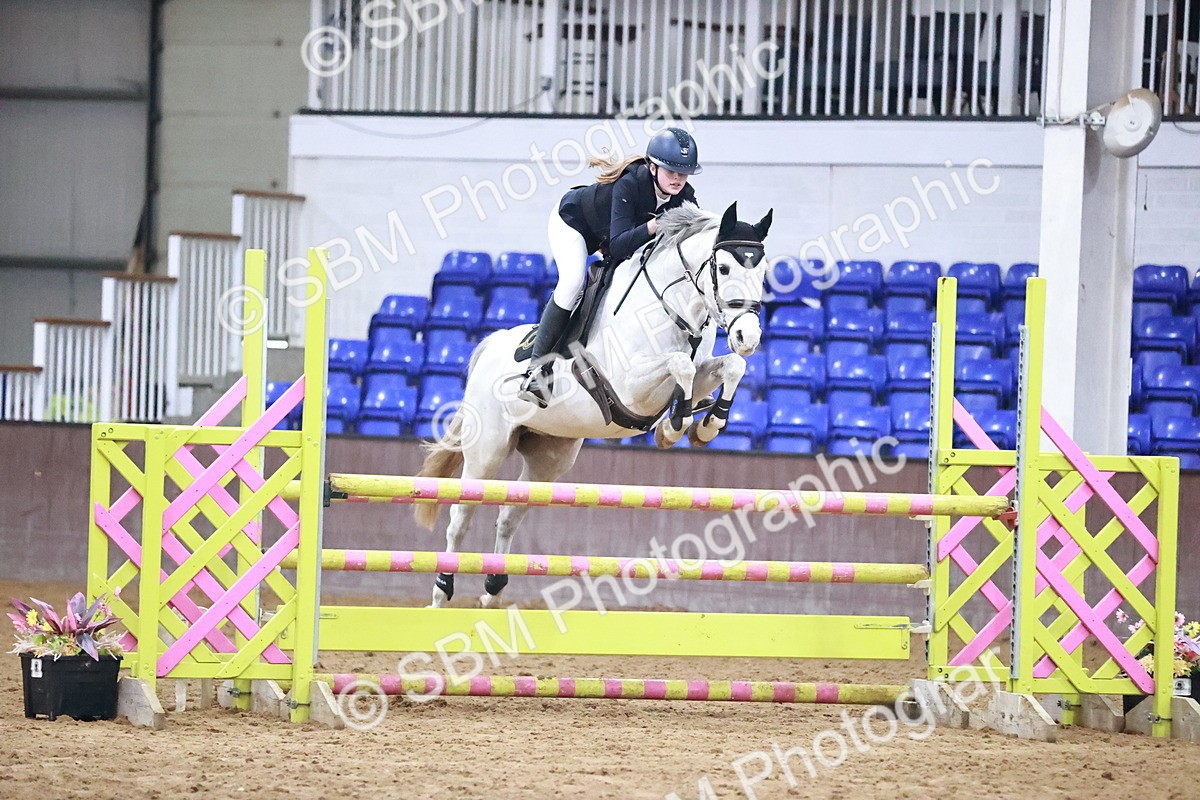 SBM_003108 - Class 13 - Blue Chip Pony Newcomers 1.00m