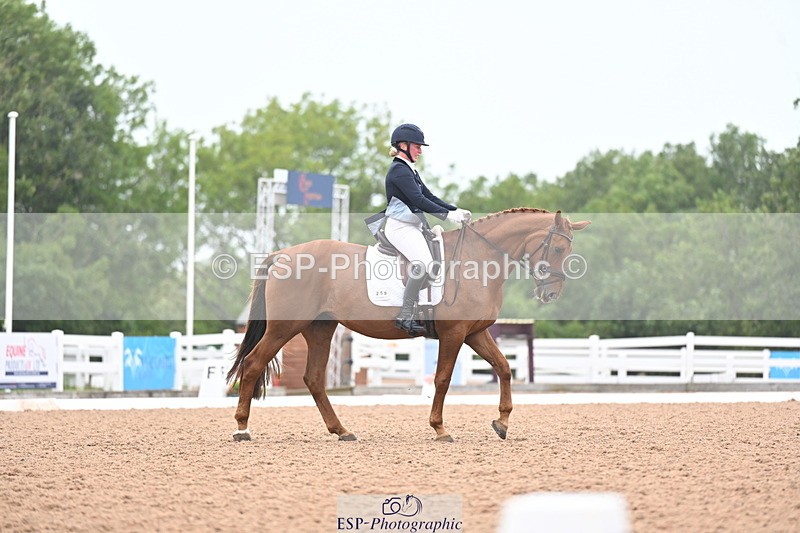 240815A-103614-00129 - 259-Amy.Harris-Stormhill.ultima