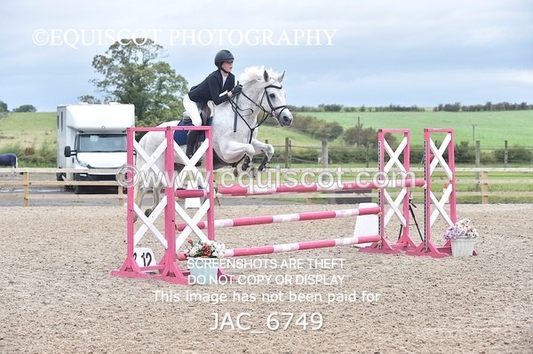 JAC_6749 - CLASS 17 SUN Pony Newcomers/ 1m Open