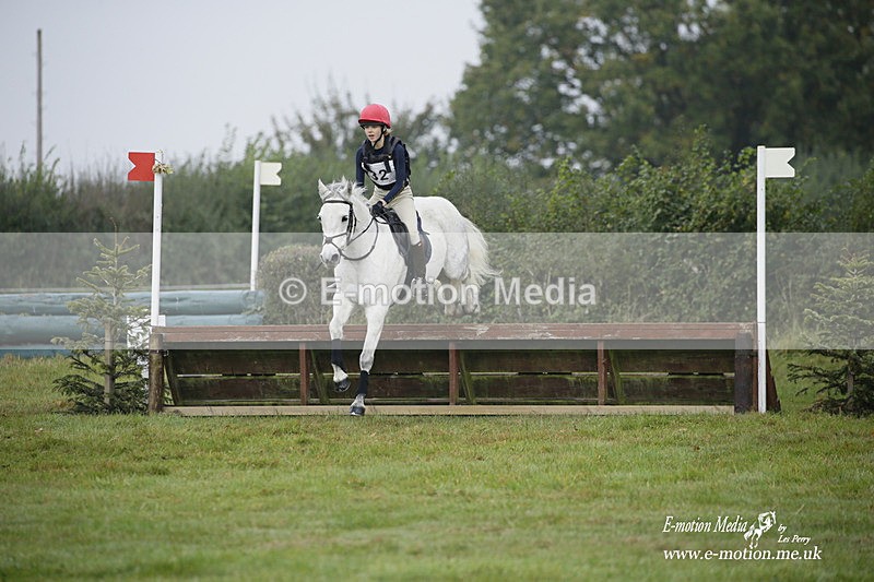 WWHT 171021 0223 - Novice Restricted (0.80m)  17/10/21