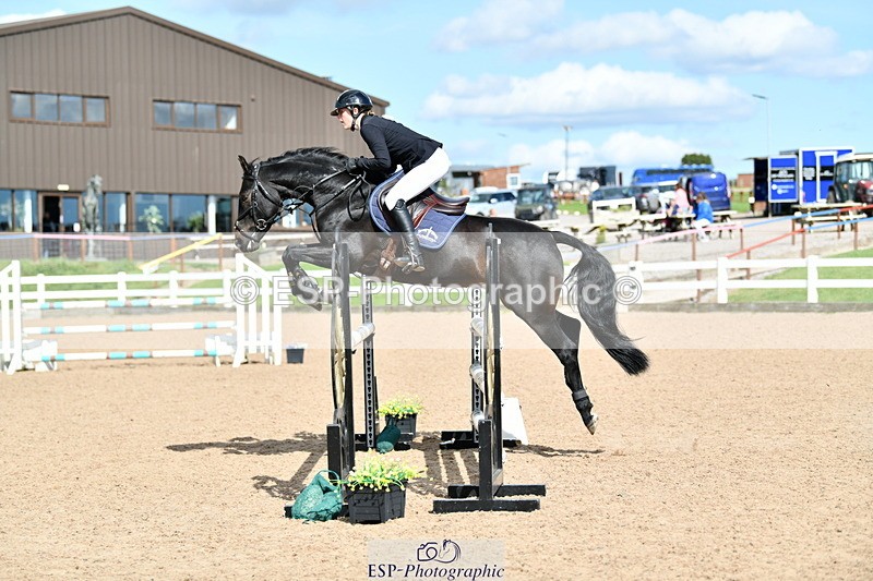 240913A-142954-04733 - Cls 24 1.05m Amateur Qualifier