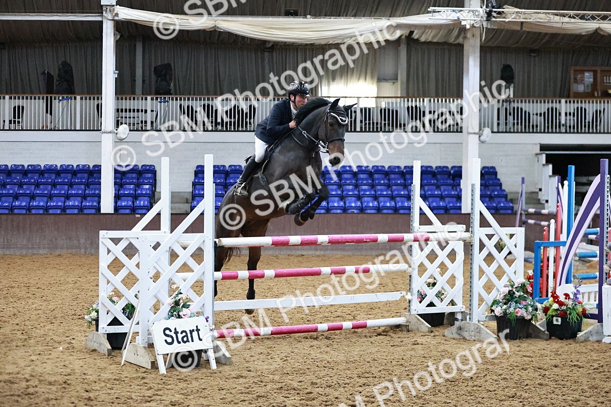 SBM_002008 - Class 5 - Senior Foxhunter 1.20m