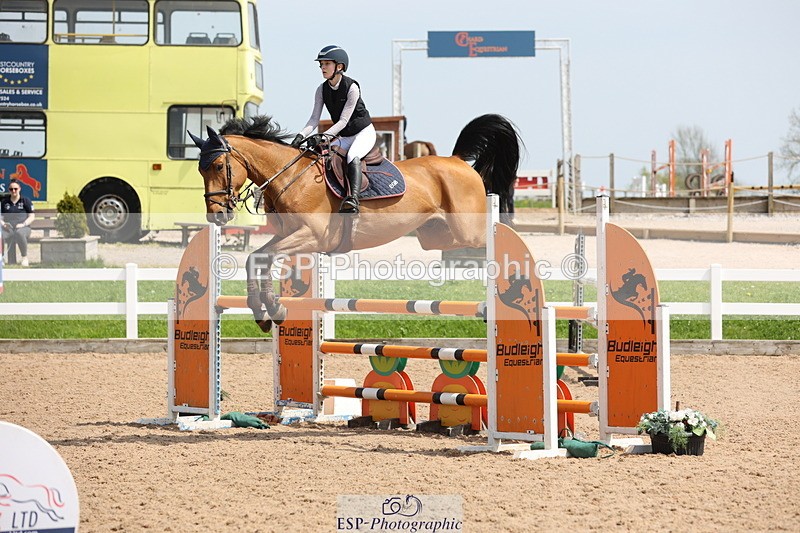 240510A-141034-07483 - Cls 17 1.05m National Am Quali