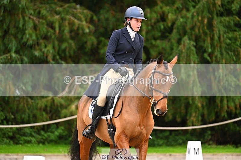 231020-153805-11884 - 214-LIGHT.TOUCH-Liv.Irby-DR