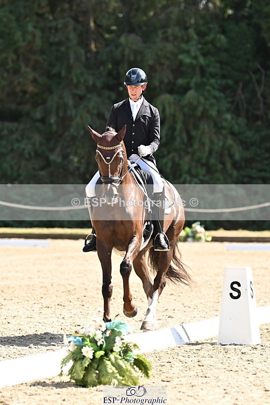 250808A-154621-01740 - 124-Mark.ForrestMarchioness.De.Fleurs