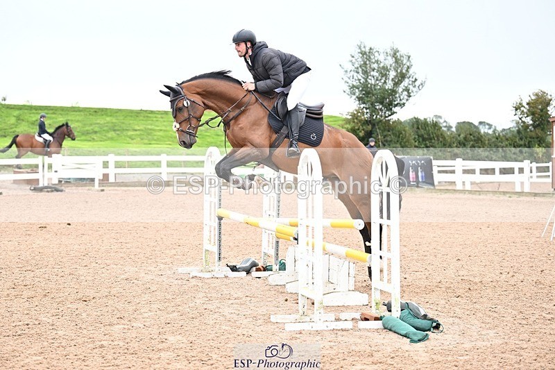 250917-111159-00221 - Cls 1 British Novice and 90cm Open