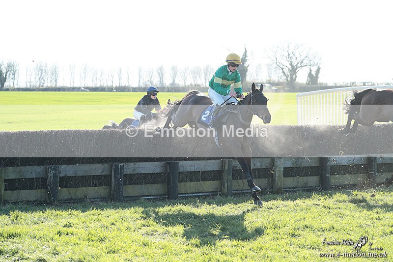 PtP 210326 1022 - VWH Cirencester Races 21/03/26