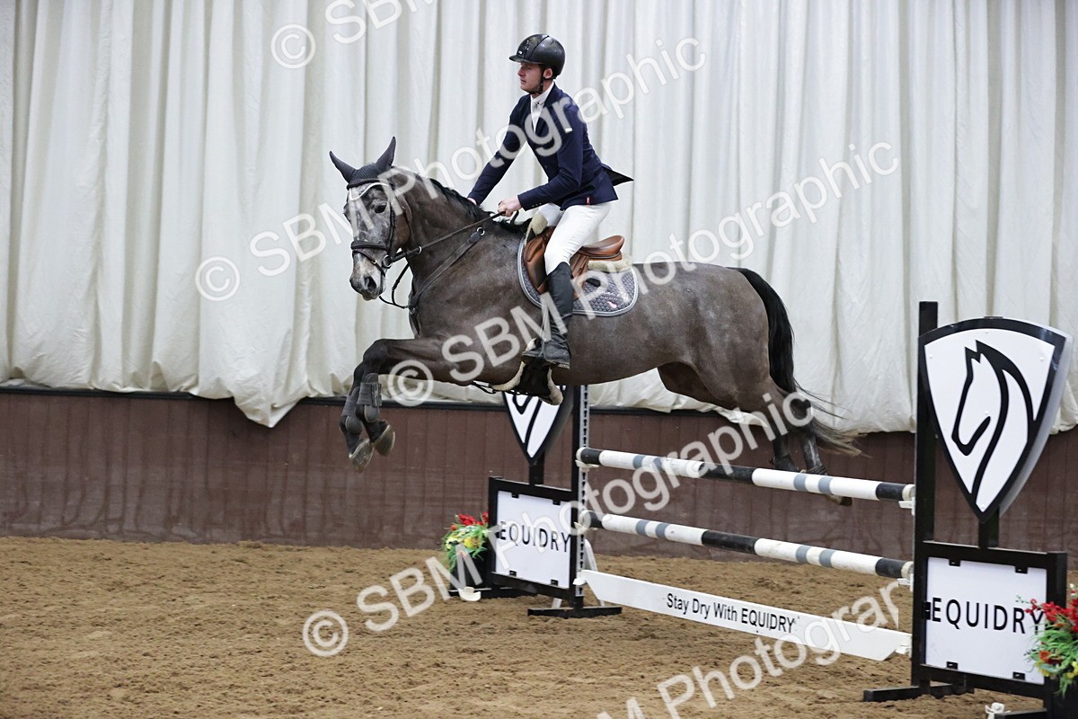 SBM_000728 - Class 3 - Nupafeed Supplements Senior Discovery/ 1m Open