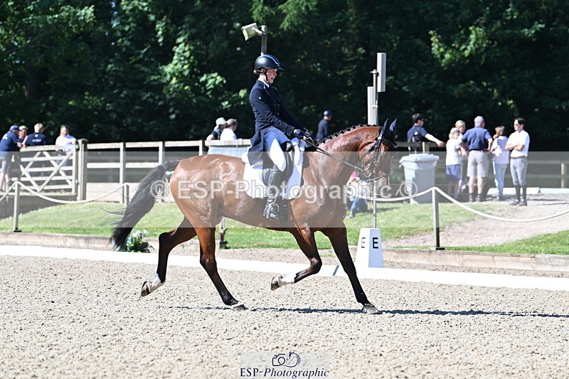 250522A-095432-02769 - A-009-Clementine.Crosthwaite.Eyre-LYJADOR