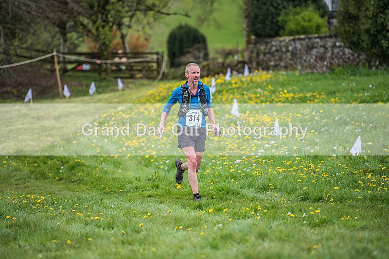 3 Peaks-2069 - The 3 Peaks Race Saturday 27th April 2024