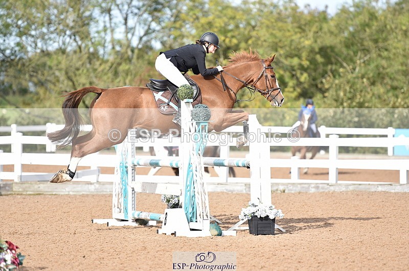 231015A-130922-08217 - Cls 25 95cm Amateur Q 2nd R