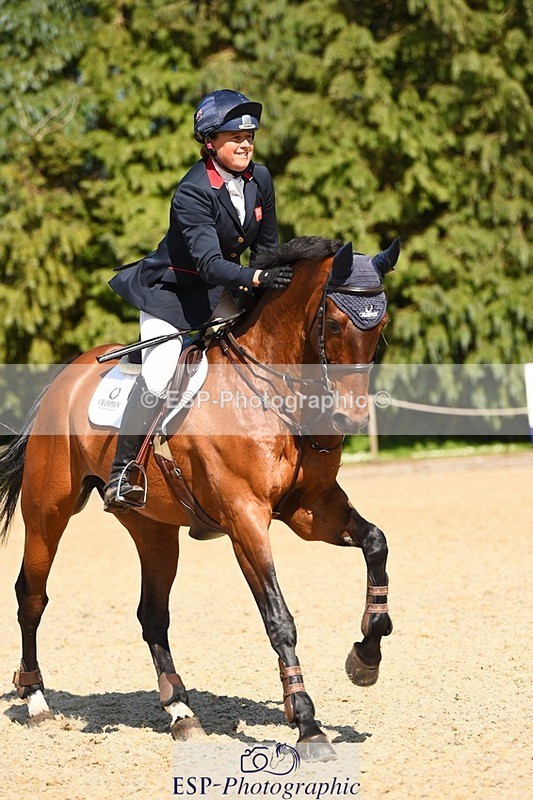 230527-155836-11688 - 487-MGH_GRAFTON_STREET-Pippa_Funnell-SJ