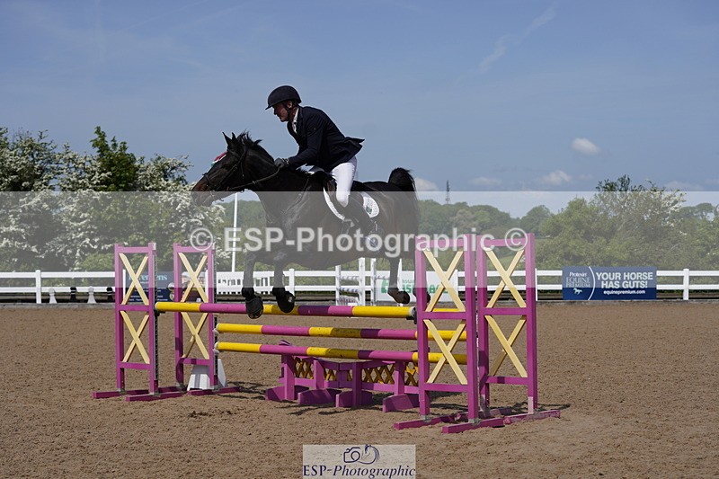 230528A-110530-06438 - Cls 31 Scope 1m Champ Quali & Open