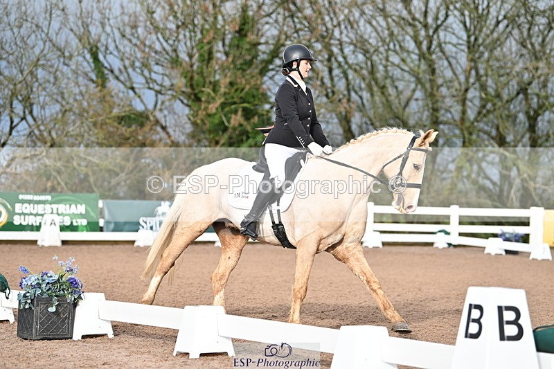 240218A-094641-04844 - 176-Kim.Walker-Dom.Perignon