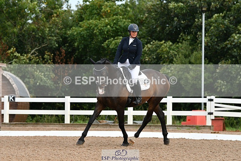 250906-090142-00217 - 043-Ana.HughesSligo.Dark.Knight