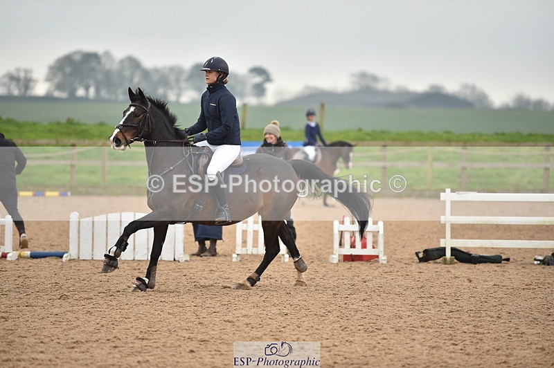 240331A-103558-00433 - 90cm First Round