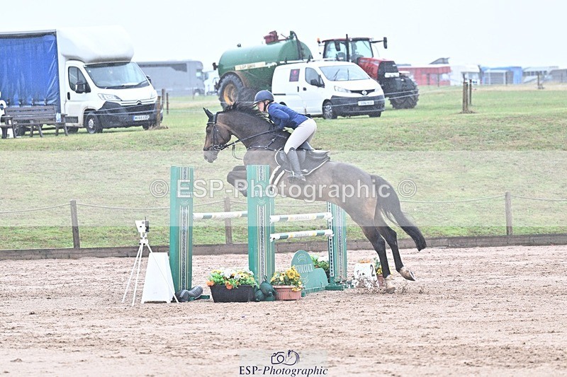 250731-101217-00318 - Cls 02 Snr Fox 1st Rnd