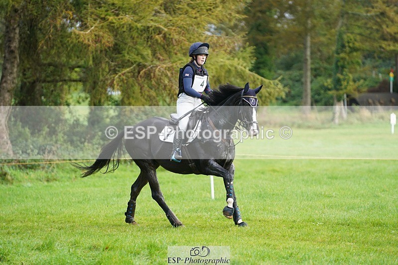 231020-101038-06052 - 004-CARTOON.HERO-Sophie.Wildern-XC