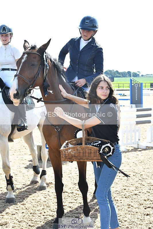 230903A-134643-04877 - Cls 15B U21 Intro 1m