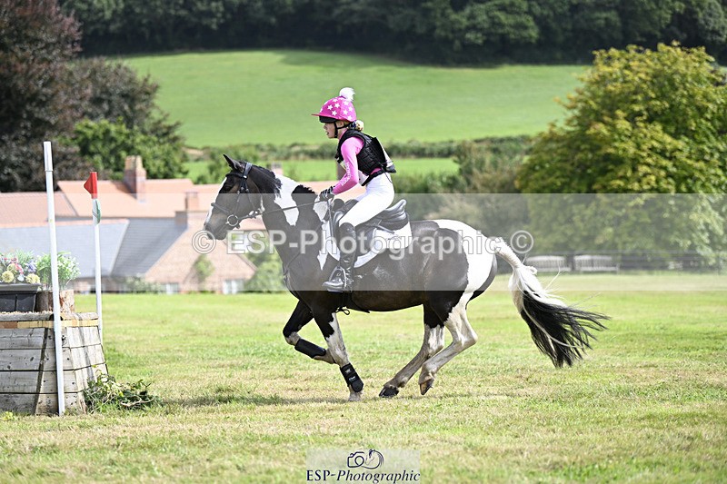 240825X-104336-31426 - 70cm XC 10.00 to 11.00