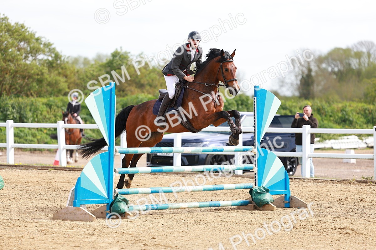 SBM_002150 - Class 9 - Senior Discovery - 1.00m