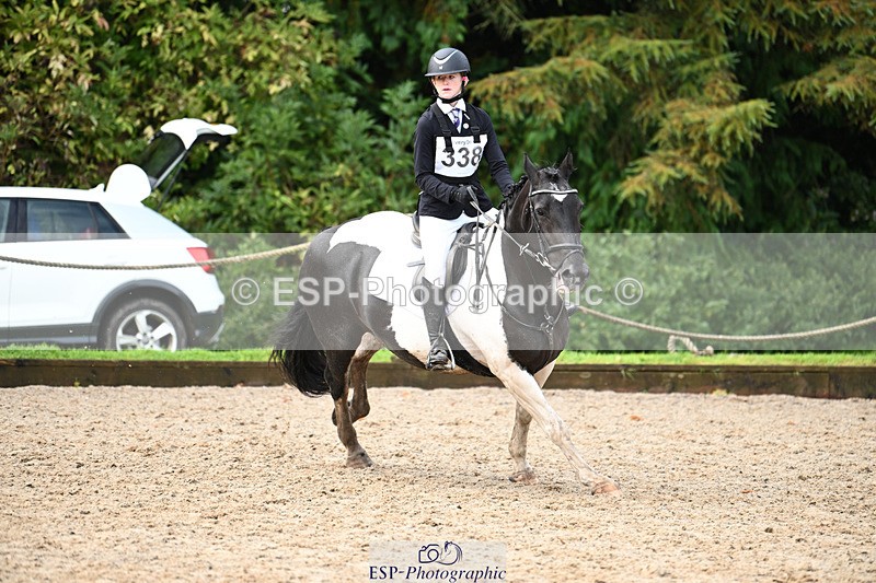 240824X-105845-25031 - 70cm Round 2 10.30 to 12.10