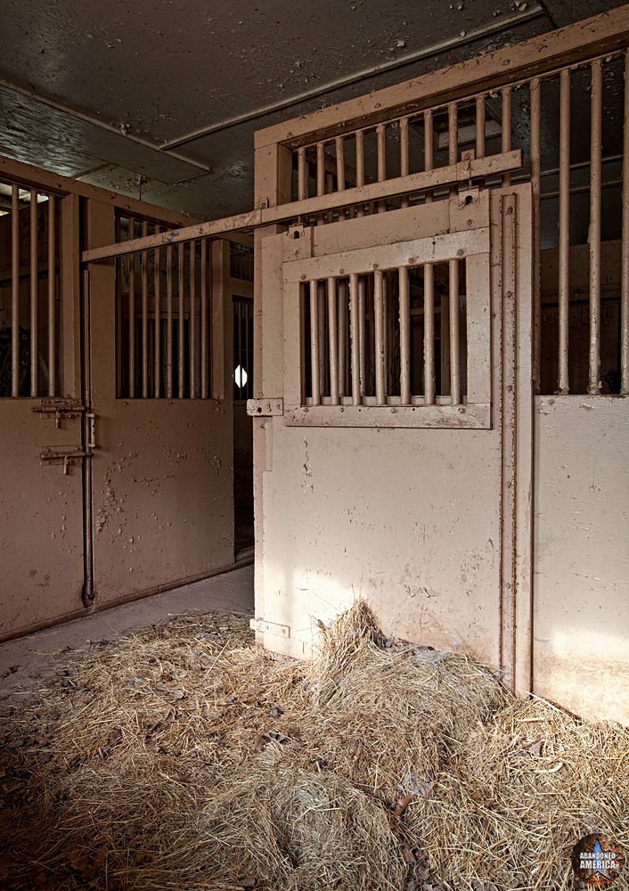 Catskill Game Farm (Catskill, NY) | Animal Pen - Catskill Game Farm
