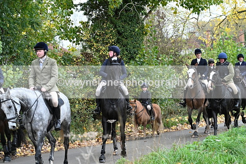 WJ7_7383 - Walk Home..